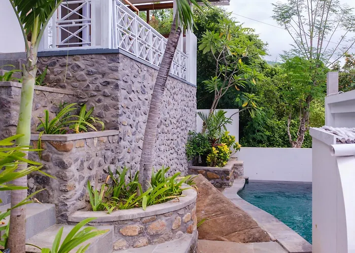 Bukit Adi Amed
